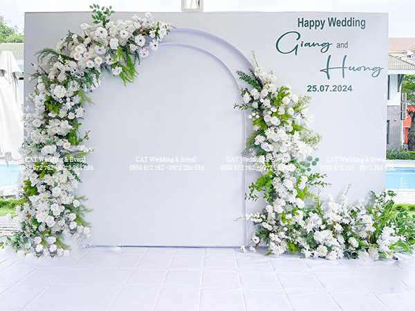 backdrop cưới đơn giản tại quận 7