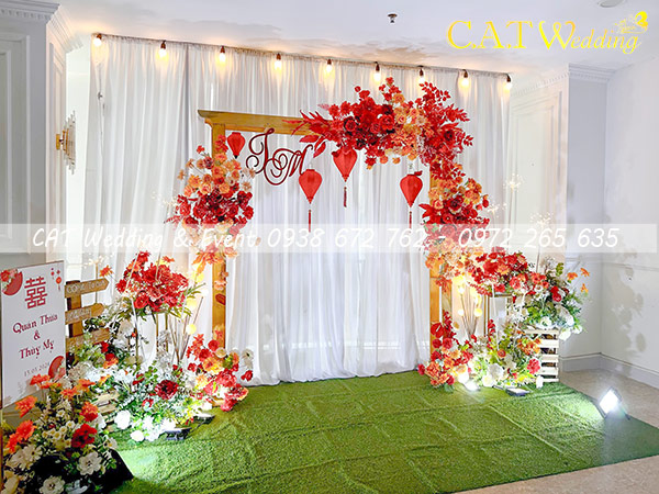 Backdrop cưới hoa lụa TPHCM