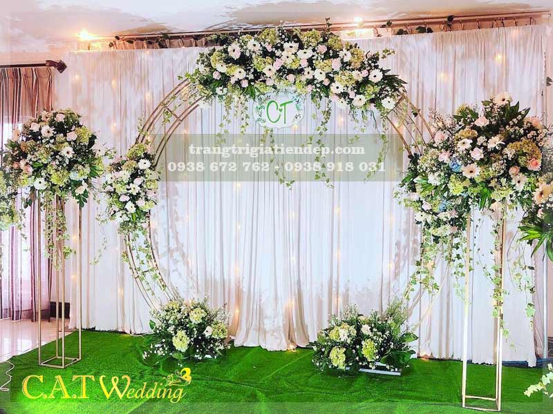 trang trí backdrop chụp hình đám cưới giá rẻ tại TPHCM