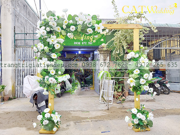 Cổng cưới hoa sen lụa