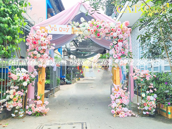 Thuê cổng hoa rạp cưới tại quận 10