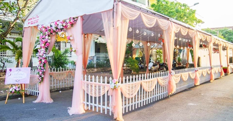 Cho thuê rạp cưới màu hồng tại quận Tân Bình