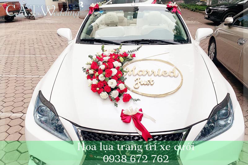 bán hoa giả trang trí xe hoa đám cưới giá rẻ tại TPHCM