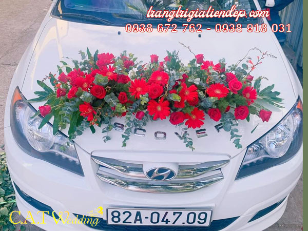Cho thuê hoa giả trang trí xe hoa tại quận Tân Phú